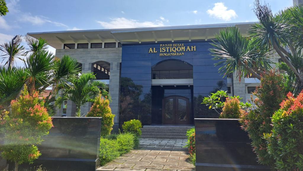 Jadwal Sholat Hari Ini di Kabupaten Pangandaran, Senin 26 Januari 2026