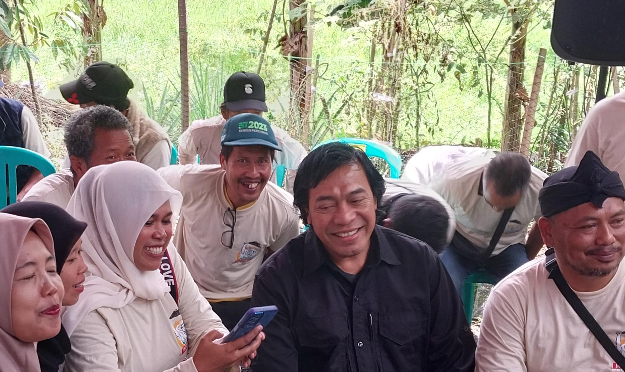 Komeng Bahagia di Tasikmalaya: KUR Macet Resmi Dihapus Buat Petani Gampang Cari Modal Lagi