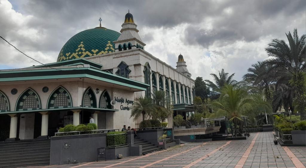 Jadwal Sholat Hari Ini di Kabupaten Ciamis, Selasa 31 Maret 2026