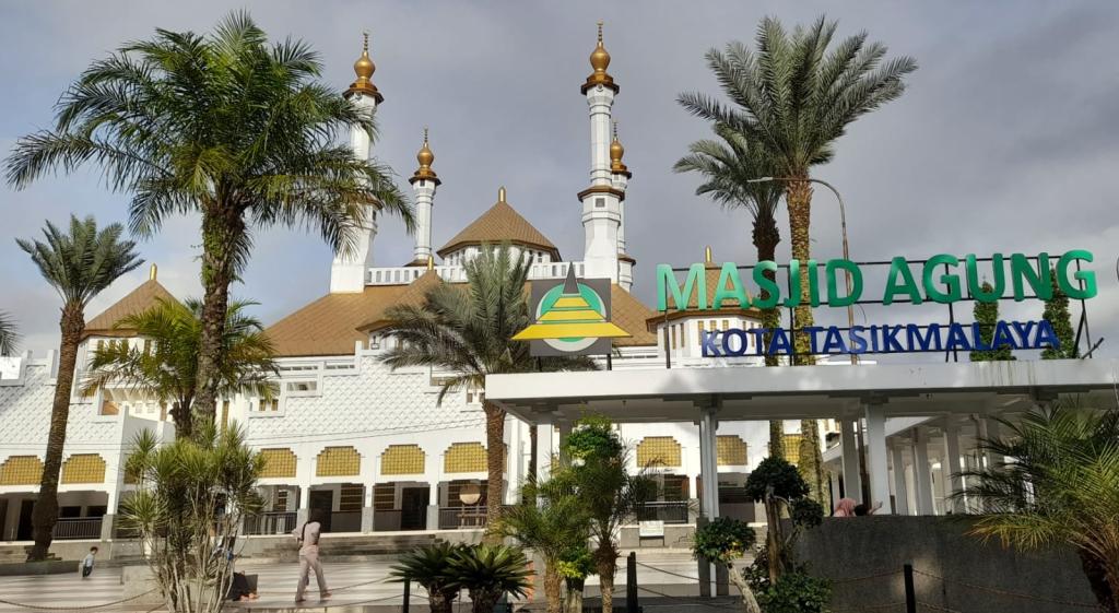 Jadwal Sholat Hari Ini di Kota Tasikmalaya, Sabtu 4 April 2026
