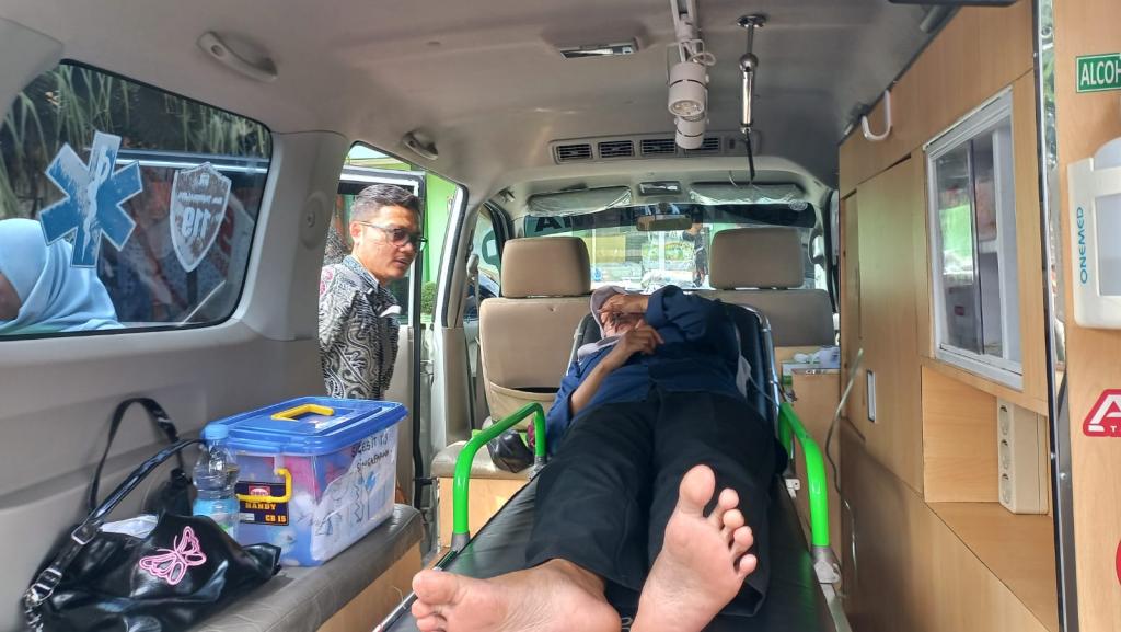 Anggota PPK Bojonggambir Tasikmalaya Tumbang Akibat Kelelahan Saat Rapat Pleno Pilkada 2024