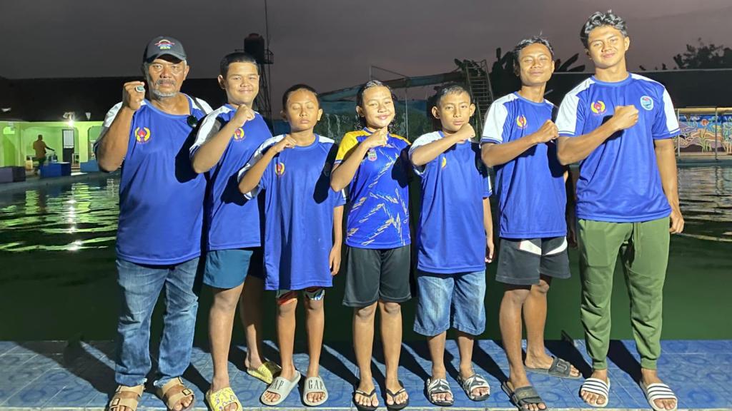 Atlet Selam Ciamis Raih 3 Medali Perak di Kejuaraan Terbuka Shark Open V Finswimming Tournament 2024