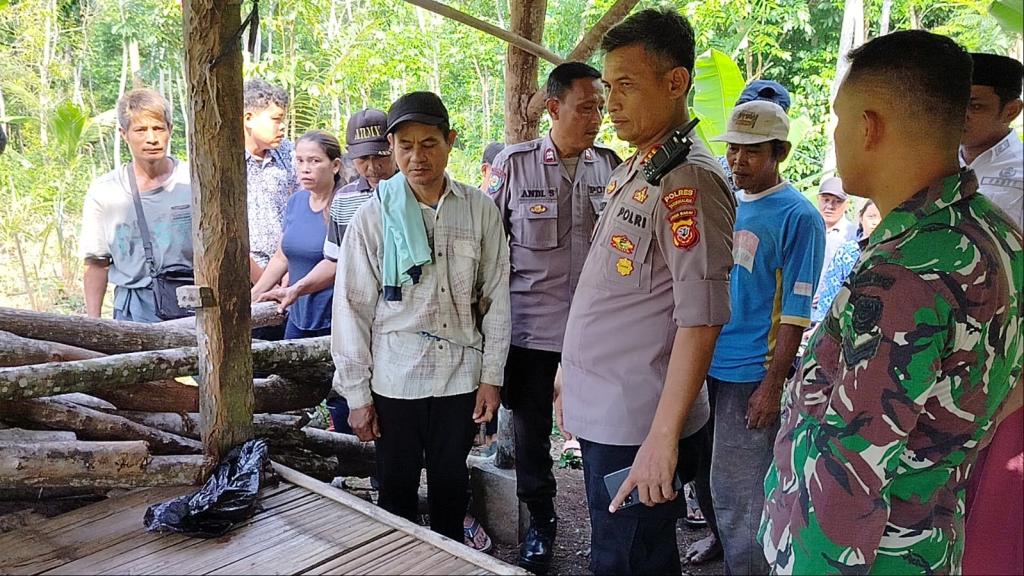 Bayi Baru Lahir Ditemukan Terbungkus Plastik di Kebun Darawati, Polsek Cipatujah Lakukan Penyelidikan