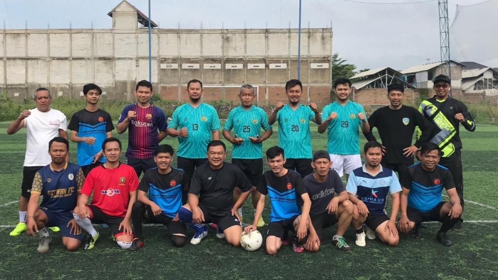 Berlangsung Sengit! Mini Soccer Polsek Tawang VS PWI Tasikmalaya Berakhir Imbang