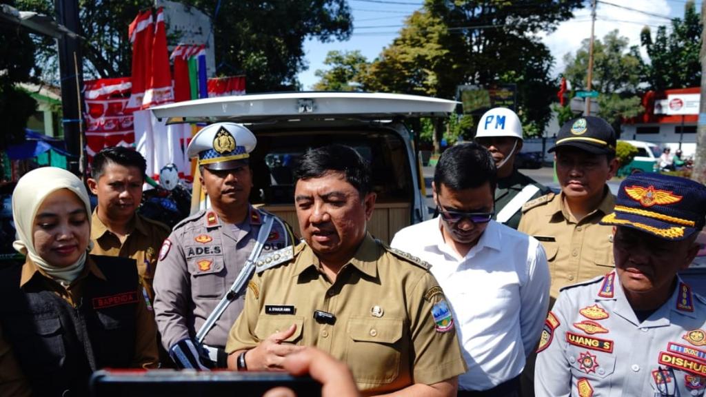 Bupati Garut Tinjau Razia KTMDU, Ajak Warga Taat Pajak demi Pembangunan Jalan
