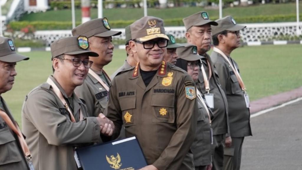 Bupati Tasikmalaya Cecep Nurul Yakin dan Wabup Asep Sopari Lulus Retret Gelombang II, Jadi Alumni Kehormatan IPDN