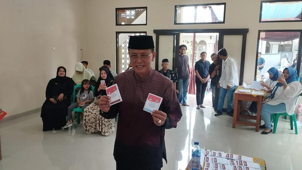 Cabup Ciamis Herdiat Sunarya Hadapi Hari Pencoblosan dengan Duka Mendalam