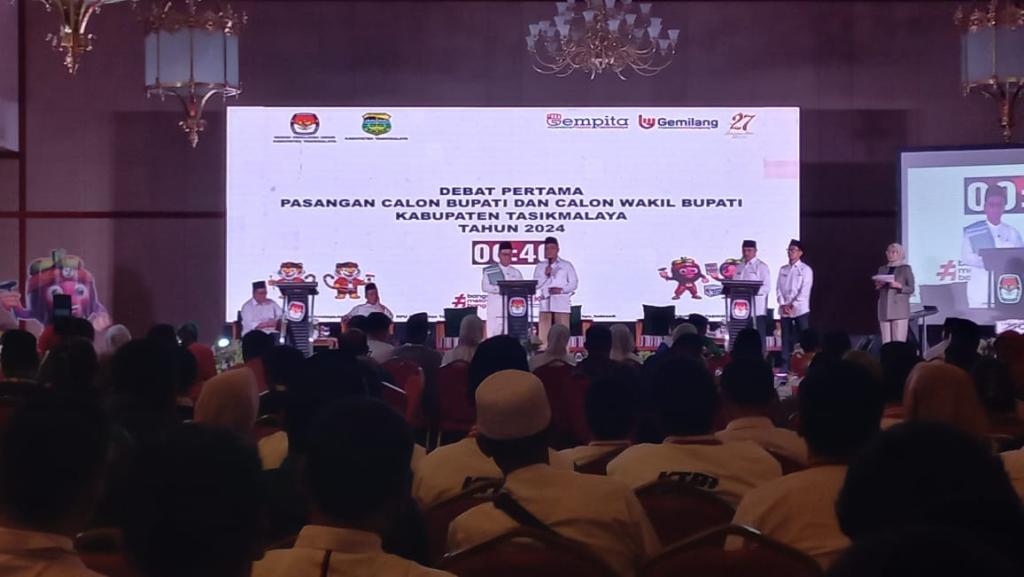 Debat Perdana Calon Bupati dan Wakil Bupati Tasikmalaya, Isu Pembangunan Menjadi Fokus Utama
