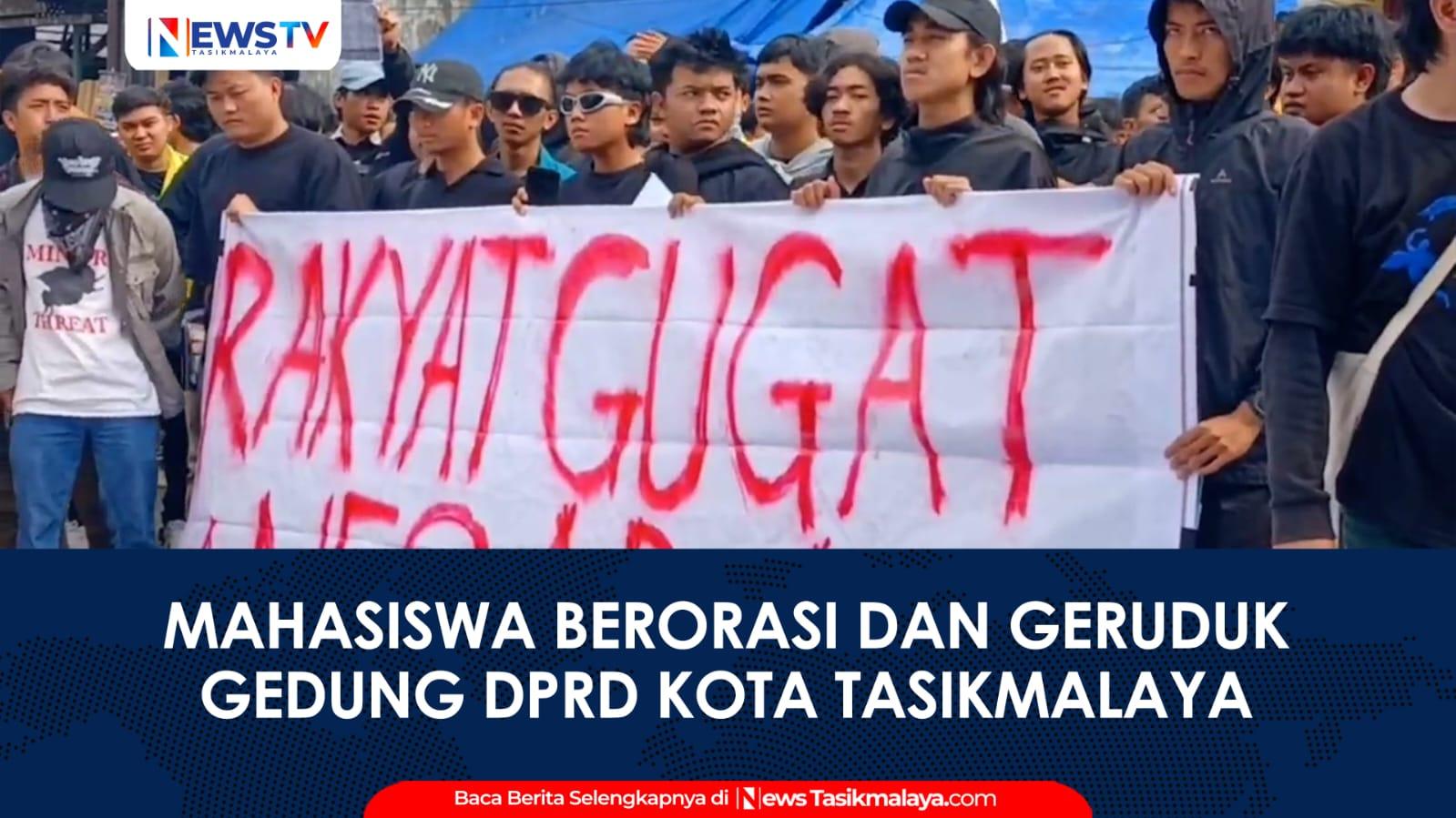 VIDEO: Demo Tolak RUU Pilkada 2024, Massa Berunjuk Rasa di Gedung DPRD Kota Tasikmalaya