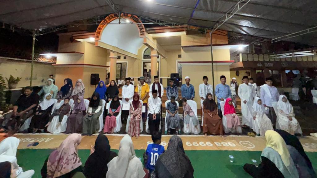 Desa Cijulang Ciamis Berikan Santunan ke 54 Anak Yatim pada Momen 10 Muharram