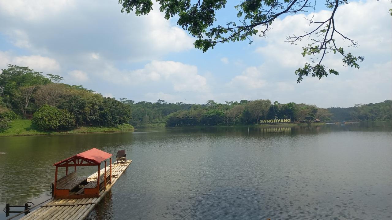 Dibalik Pesona Alam dan Mitos Situ Sanghyang Tasikmalaya: Cerita Cinta yang Mengubah Sejarah