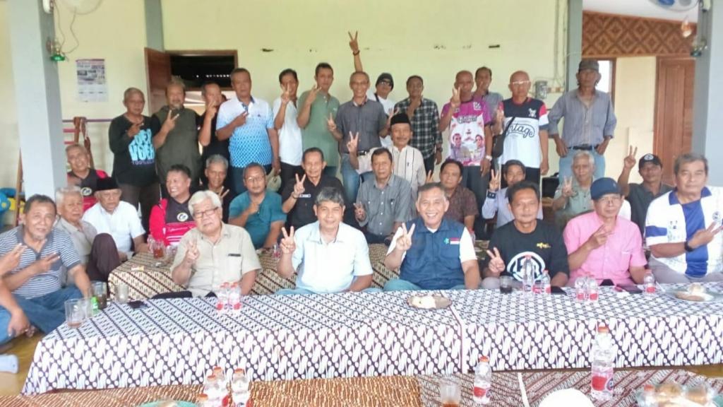 Doa Bersama Relawan Hayekeun Deui untuk Kesuksesan Paslon Herdiat-Yana di Pilkada Ciamis 2024