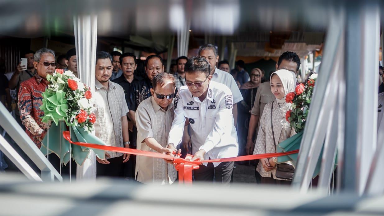 Dorong Ekonomi dan Peternakan, Bupati Ciamis Resmikan Naratas Layer Farm Berbasis Teknologi Modern