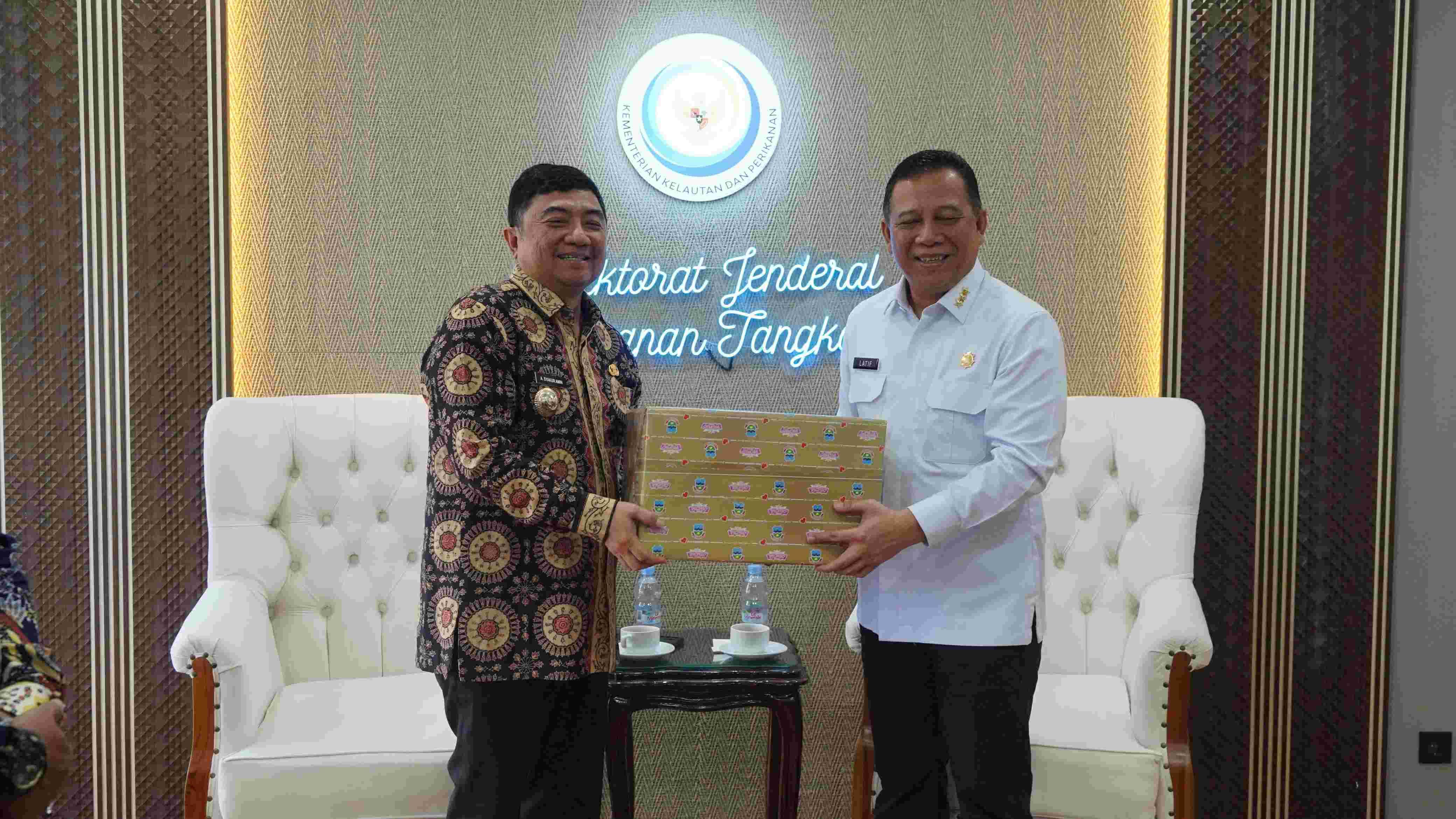 Dorong Kesejahteraan Nelayan, Bupati Garut Jalin Sinergi Strategis dengan Kementerian Kelautan dan Perikanan