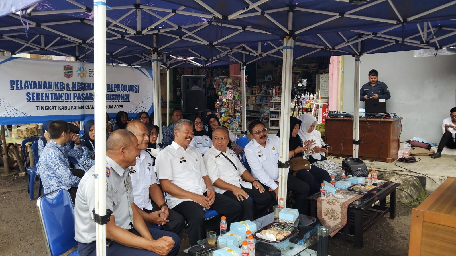 DP2KBP3A Ciamis Sediakan Layanan KB Gratis di Pasar Tradisional