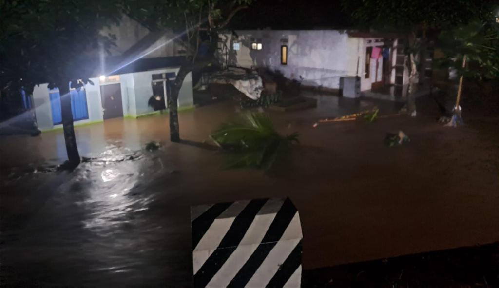 Dua Kampung di Singaparna Diterjang Banjir Bandang Usai Hujan Deras,  Puluhan Rumah Terendam