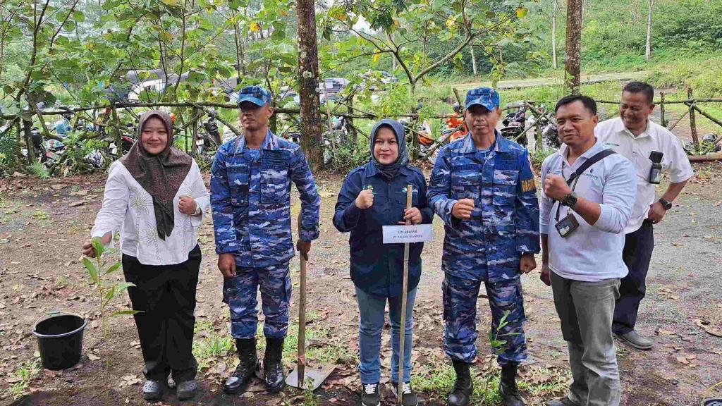 Econiquetrip Galunggung Tasikmalaya, Wisata Tanam Pohon untuk Bumi yang Lebih Hijau