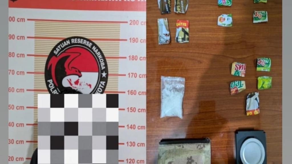 Edarkan Sabu dalam Kemasan Minuman Saset, Pria di Mangkubumi Diringkus Satnarkoba Polres Tasikmalaya Kota