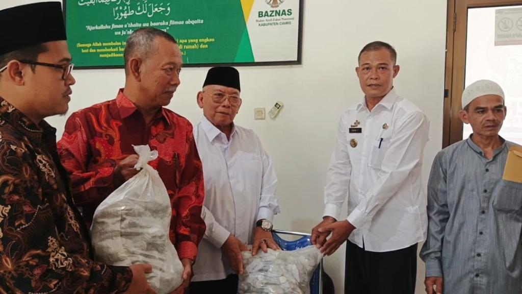 Gerakan Kencleng Berjamaah, Masyarakat Ciamis Kumpulkan Rp7 Miliar dalam Empat Bulan