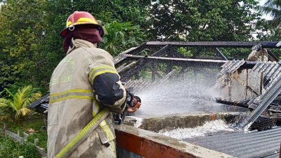 Gudang Lantai Dua Milik Warga Sadananya Ciamis Terbakar, Diduga Akibat Korsleting Listrik