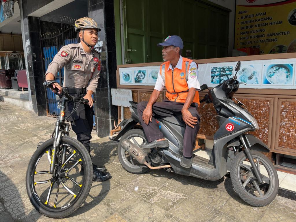 Polres Ciamis Patroli Bersepeda Jangkau Lokasi yang Sulit Diakses dan Tingkatkan Interaksi Sosial