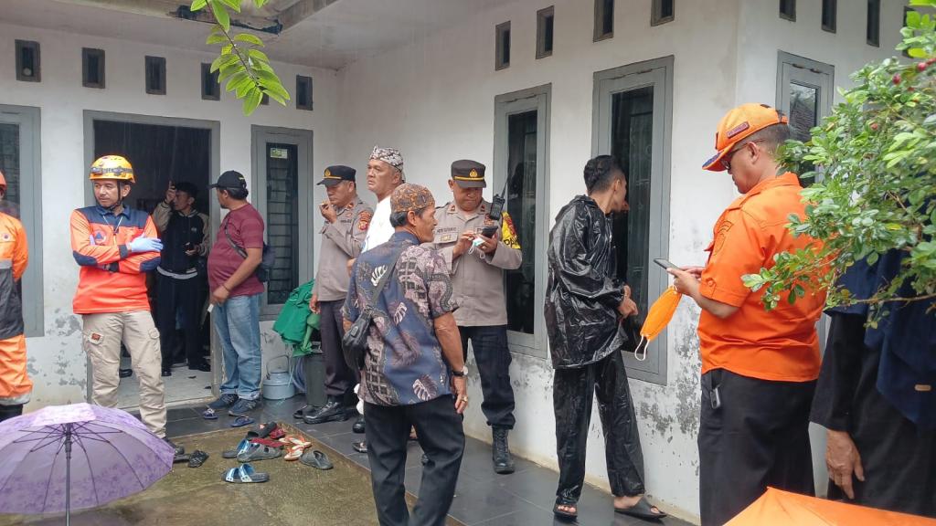 Diduga Depresi, Ibu Muda di Tasikmalaya Tewas Gantung Diri