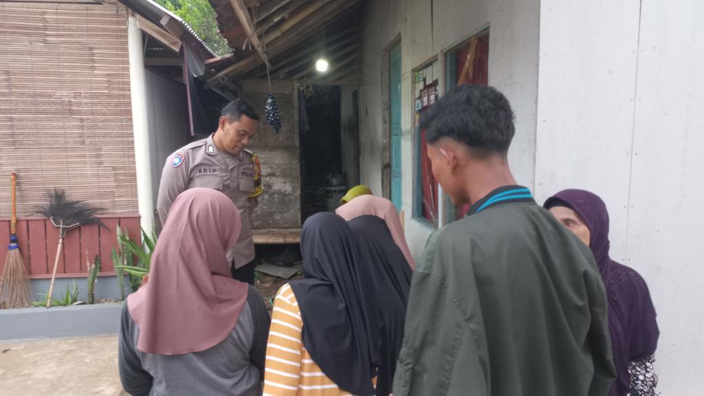 Polsek Tanjungjaya Tasikmalaya Edukasi Emak-emak Bijak Bermedia Sosial