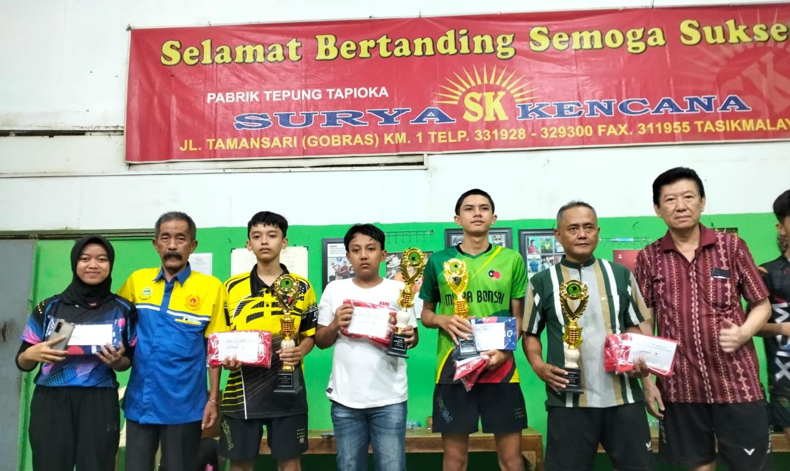 Zullisya Devin Setiaharjana Sabet Juara Turnamen Tenis Meja Nasional Digelar PTM Surya Kencana Tasikmalaya