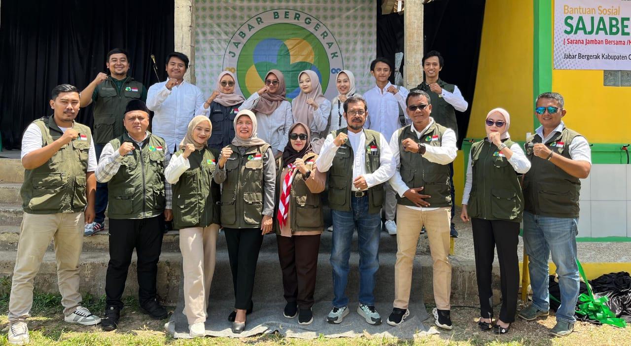 Pramuka, Baznas, dan Jabar Bergerak Bangun MCK di Kawali Ciamis