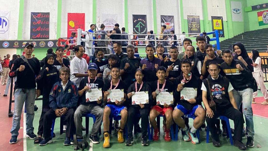Petinju Ciamis Sukses Raih 3 Medali Perak dan 2 Perunggu di Pertina Cup Tasikmalaya 2024