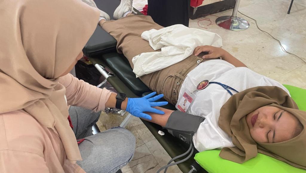 Rayakan HUT ke-17, Plaza Asia Gelar Donor Darah