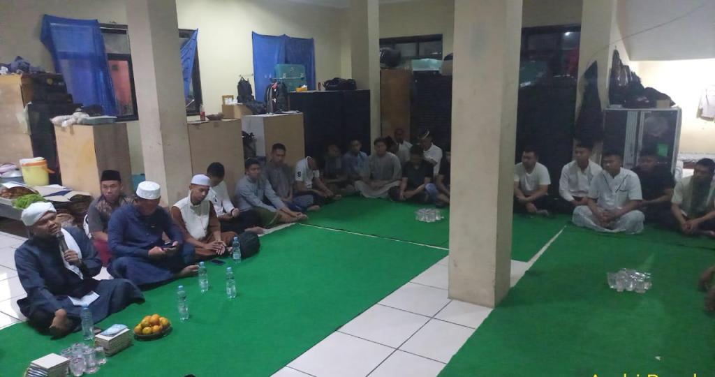 Sambut Maulid Nabi, Sat Samapta Polres Tasikmalaya Kota Gelar Tausiah dan Doa Bersama