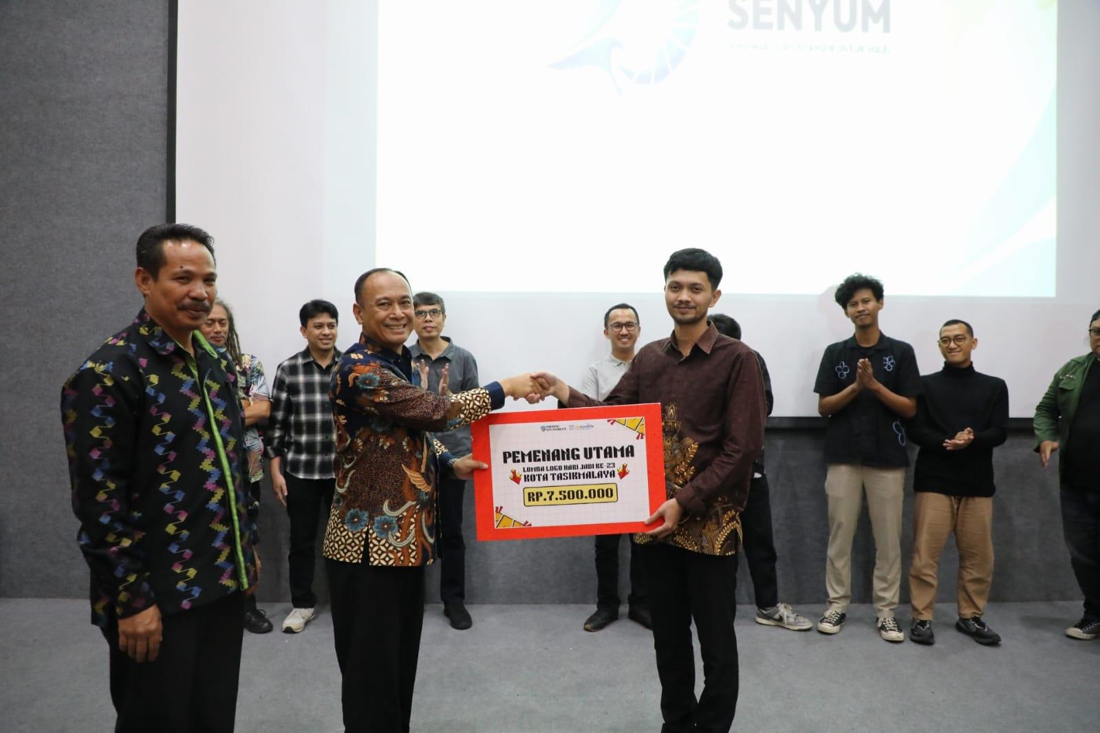 Karya M Saiful Anwar Menjadi Pemenang Kompetisi Logo HUT ke-23 Kota Tasikmalaya