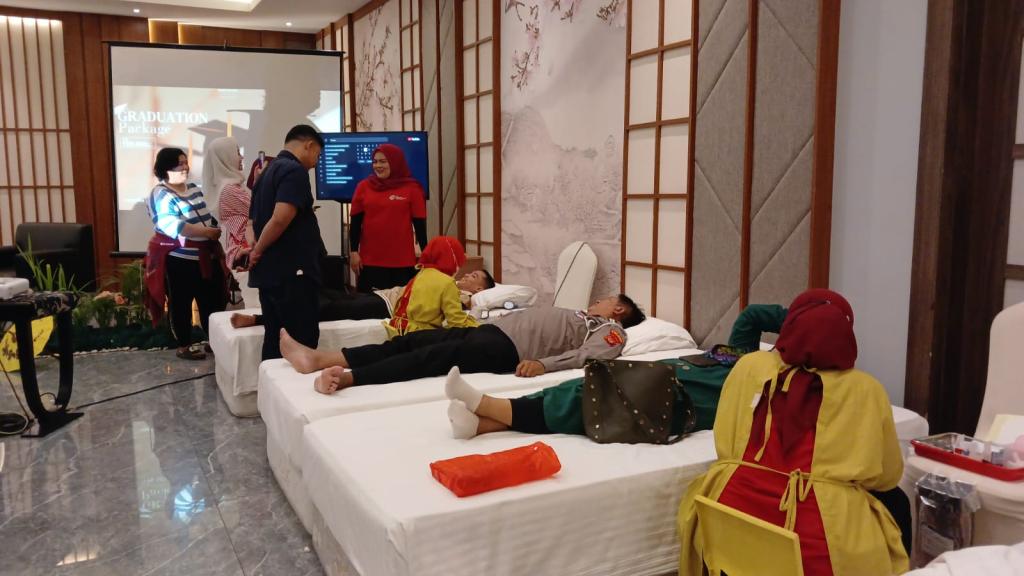 Hotel Santika Tasikmalaya Rayakan HUT ke-13 dengan Donor Darah Bersama Permatadora