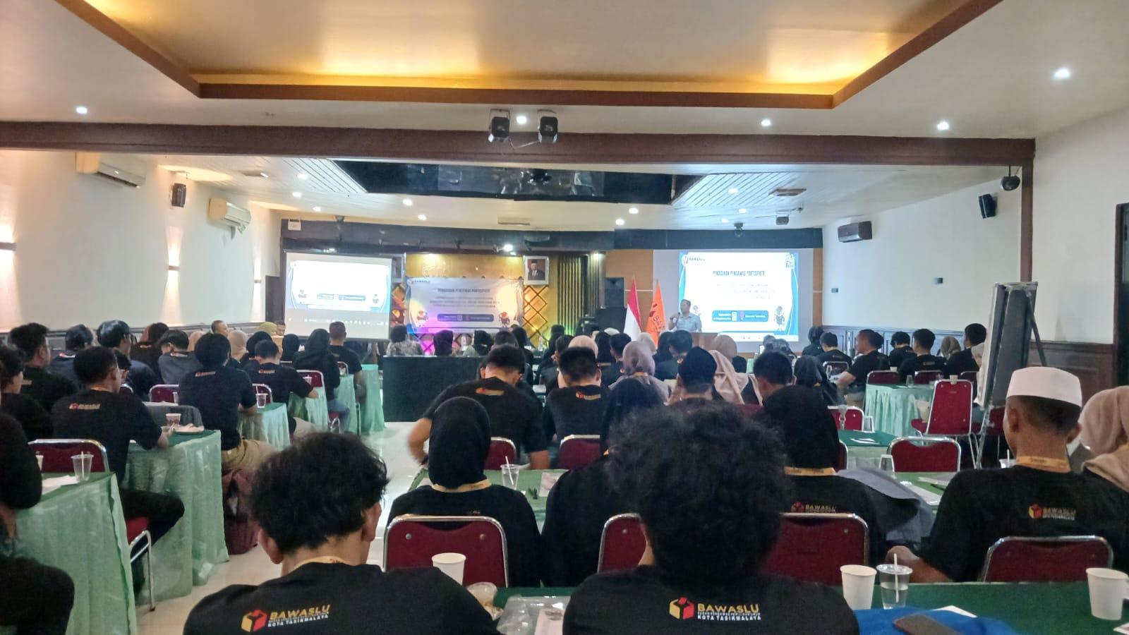 Kaderisasi Pengawas Partisipatif, Bawaslu Kota Tasikmalaya Libatkan Ratusan Mahasiswa dan Pelajar