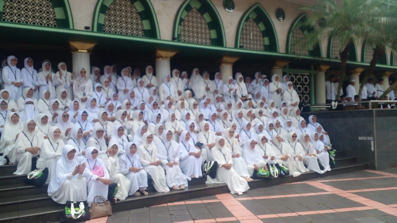 Antusias Pesantren Lansia di Masjid Agung Ciamis, Peserta Bertekad Ikut Seumur Hidup