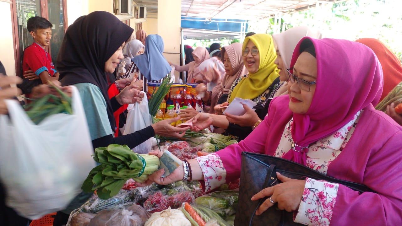 Bazar Berkah Ramadhan Disnakan Ciamis, Setengah Ton Telur Ludes dalam Hitungan Jam