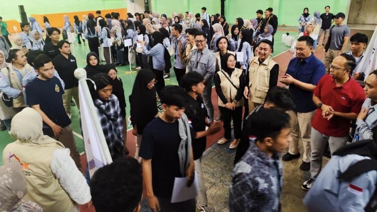 Pager Asik Bagikan 3.400 Paket Berbuka Puasa ke Pelosok Kota Tasikmalaya