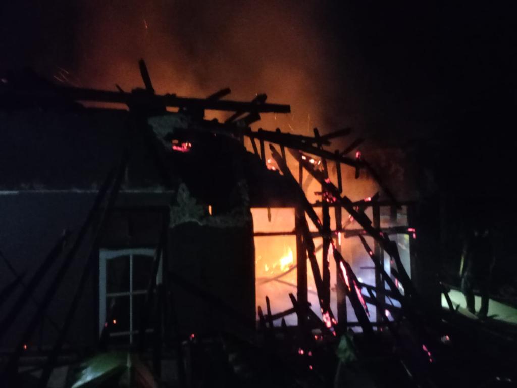 Kebakaran di Kawali Ciamis Saat Berbuka Puasa, Rumah Warga Hangus Terbakar