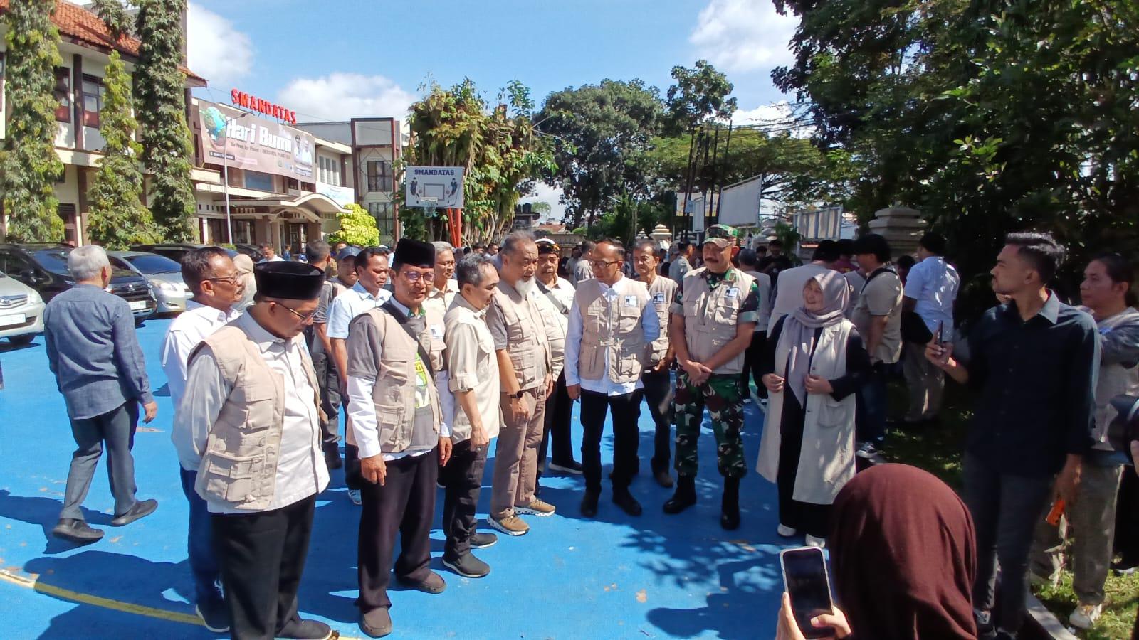 Hari Bumi Internasional 2025, FKPDAS dan Forkopimda Tasikmalaya Galakkan Aksi Tanam Pohon Libatkan Pelajar dan Santri