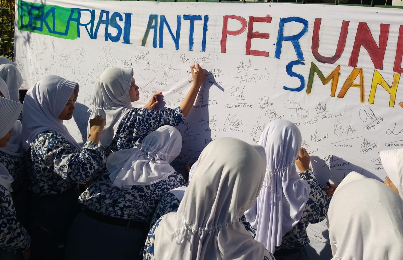 SMAN 5 Kota Tasikmalaya Deklarasikan dan Tegaskan Komitmen Lawan Perundungan