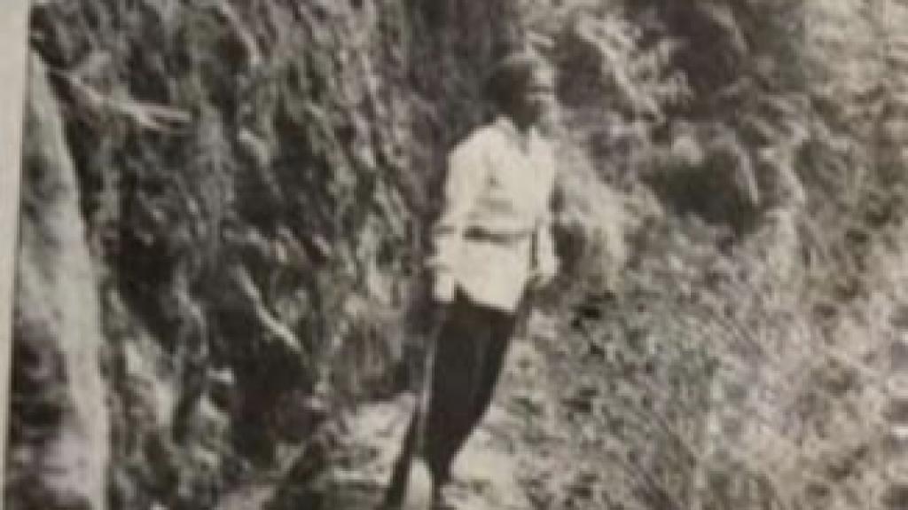 Profil Mak Eroh, Perempuan Tangguh Bertangan Besi dari Tasikmalaya