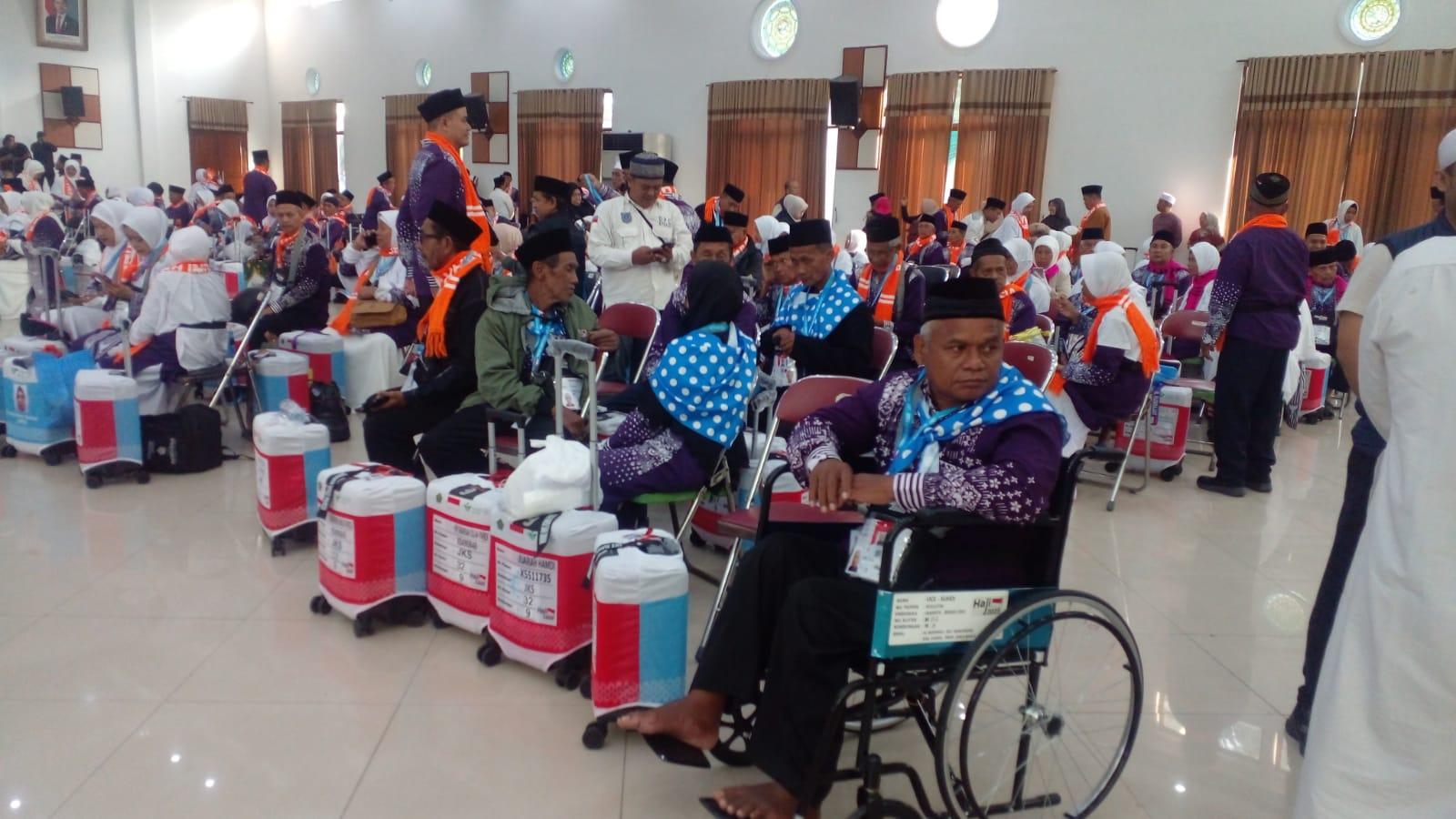 Cuaca Panas di Makkah, Bupati Ciamis Ingatkan Jamaah Haji Jaga Kondisi Kesehatan