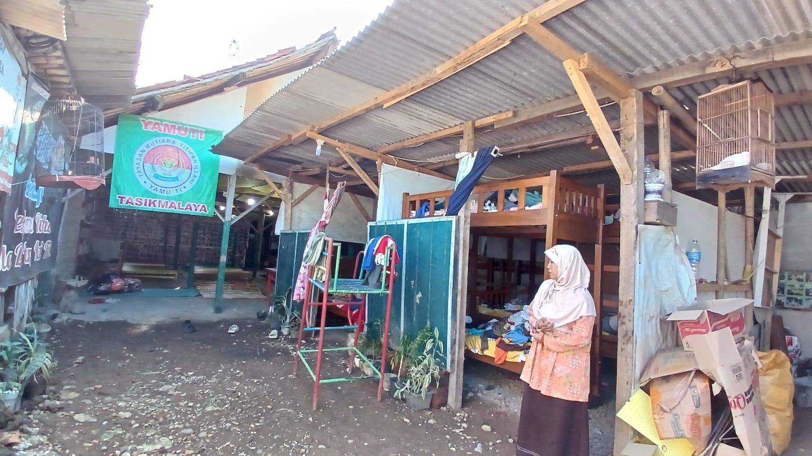 Yayasan Yamu'ti Kota Tasikmalaya Berjuang dalam Keterbatasan: Bangunan Reyot, Luput dari Perhatian Pemerintah