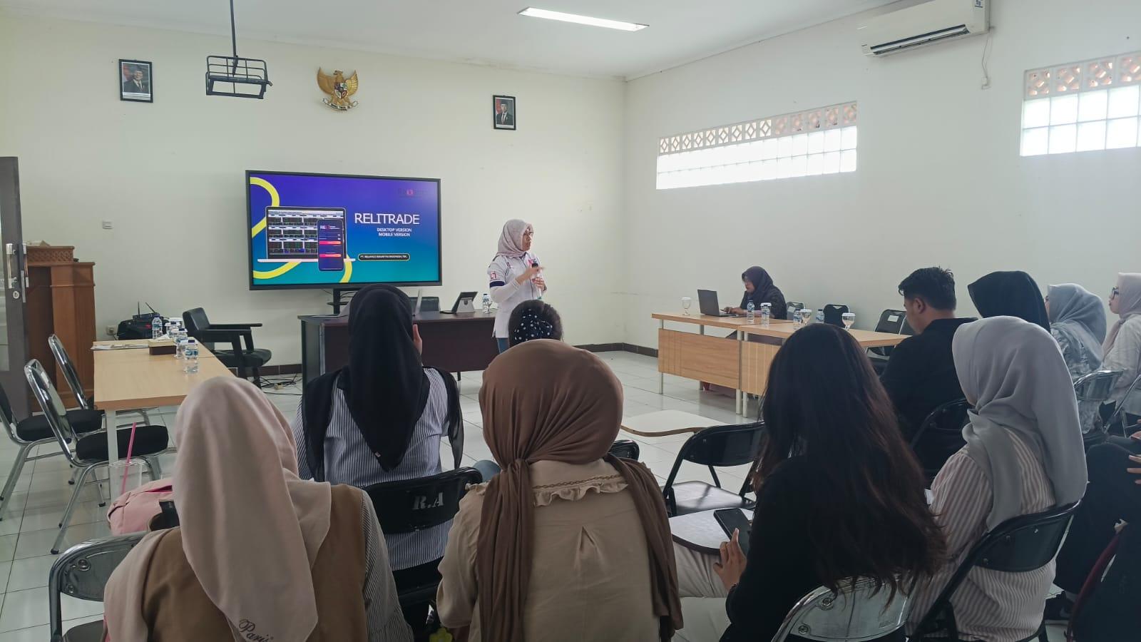 FEB Unsil Gelar PPM, Dorong Mahasiswa Melek Investasi Saham Lewat RELI-Trade