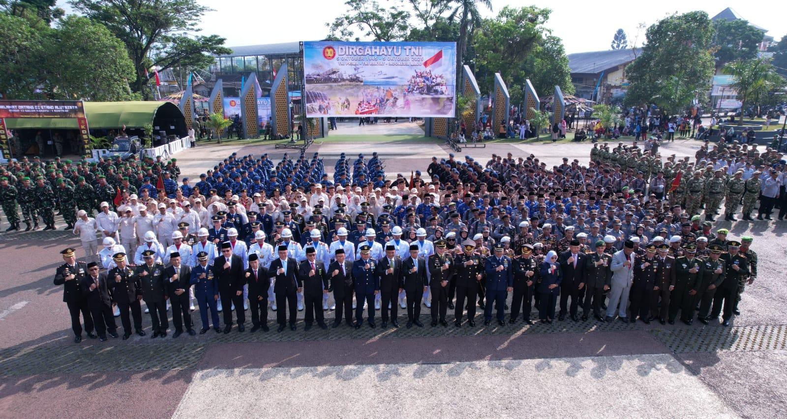 Upacara HUT ke-80 TNI di Tasikmalaya Berlangsung Khidmat dan Penuh Semangat Kebangsaan