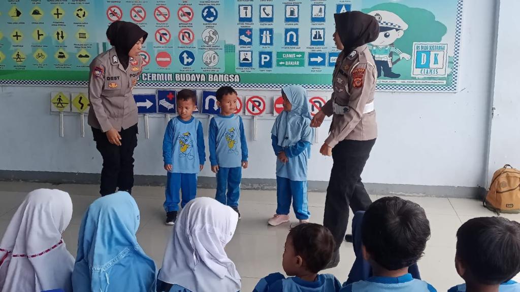 Lewat Program Polsanak, Satlantas Polres Ciamis Tanamkan Tertib Lalu Lintas Sejak Dini
