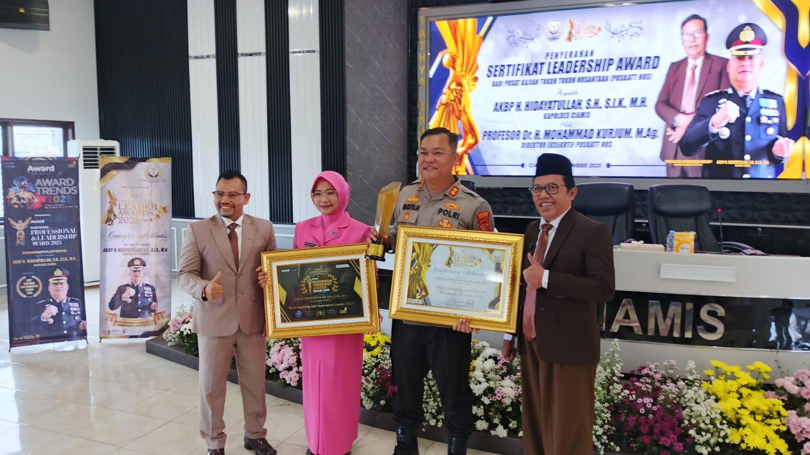 Kepemimpinan Humanis dan Berintegritas, Kapolres Ciamis AKBP Hidayatullah Raih Dua Penghargaan Nasional