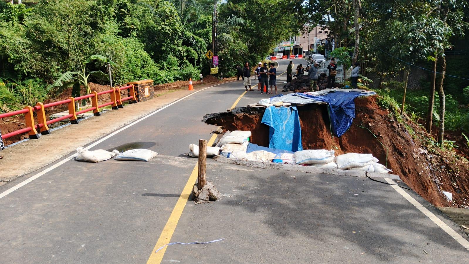 Jembatan Cikaleho Ambles, Jalur Nasional Ciamis–Cirebon Ditutup: Akses Dialihkan, Jembatan Bailey Disiapkan