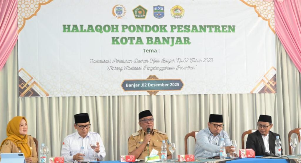 Pemkot Banjar Sosialisasikan Perda Fasilitasi Penyelenggaraan Pesantren Melalui Halaqoh